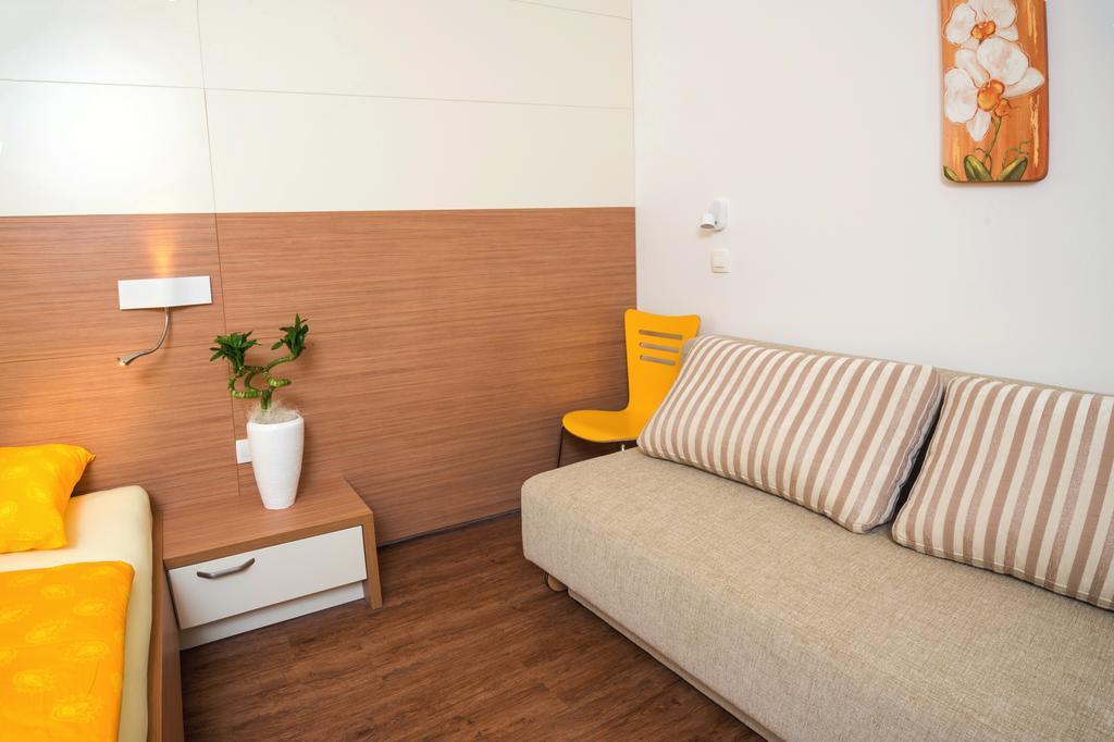 Sea View Guesthouse Opara Пиран Стая снимка