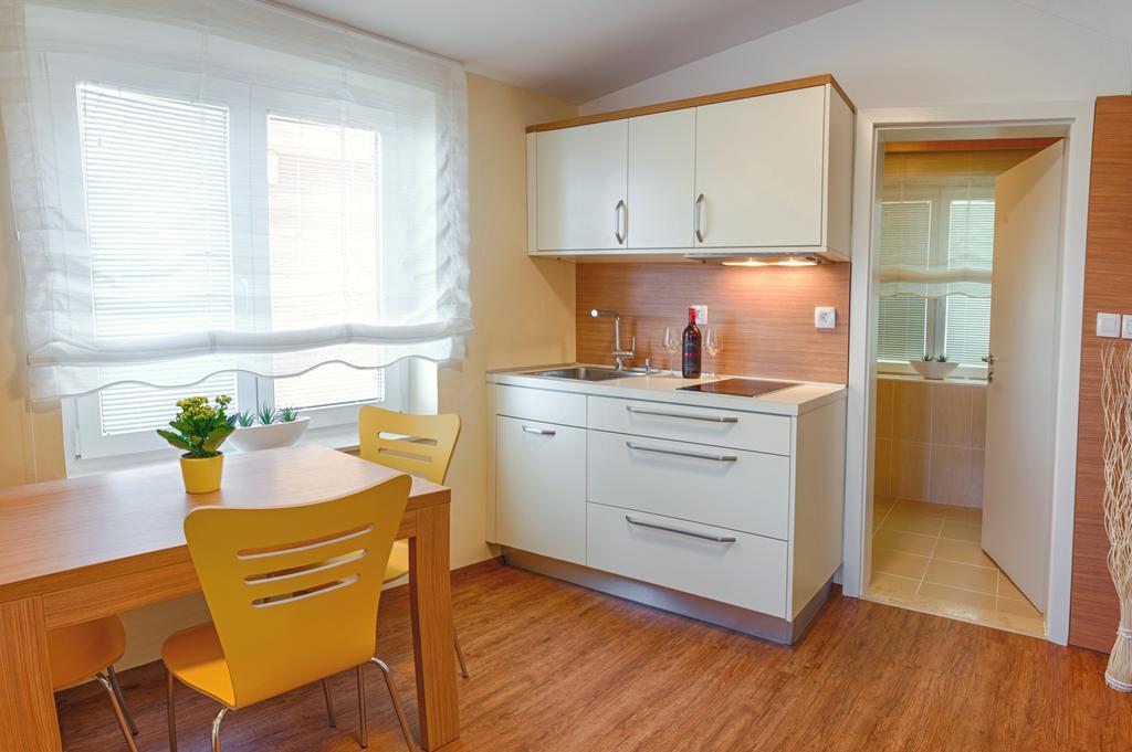 Sea View Guesthouse Opara Пиран Стая снимка
